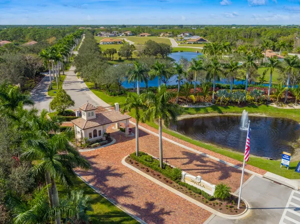 183 SE Via Terra Bella, Port St Lucie, FL 34952
