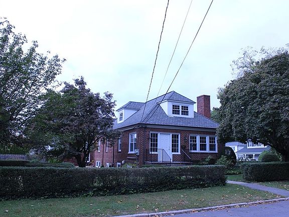 2nd image of 78 Saratoga Ave