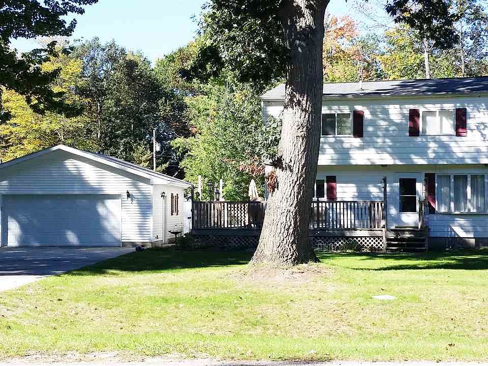 1st image of 104 Waldenwood Cir
