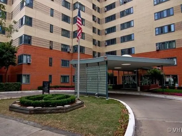 5040 N Marine Dr #3D, Chicago, IL 60640