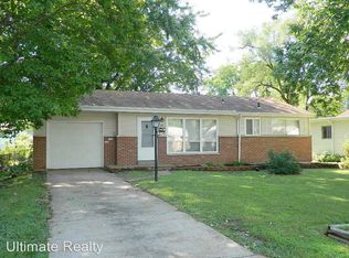 165 Capri Dr, Florissant, MO 63033