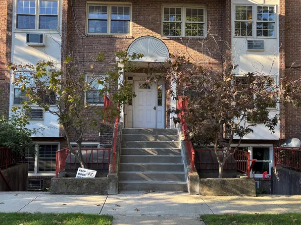 17239 Highland Ave APT 4H, Jamaica, NY 11432