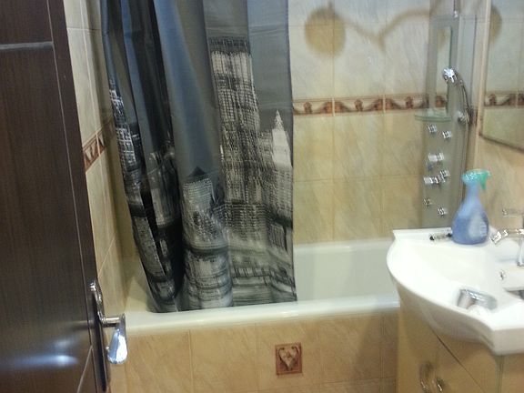 4th image of 2800 Coyle St APT 515
