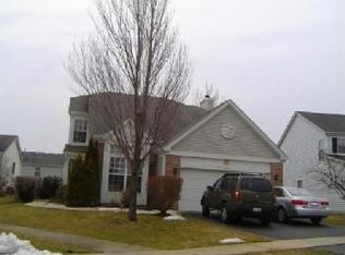 457 Bloomfield Dr, Bolingbrook, IL 60440