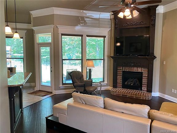 4th image of 486 Dogwood South Ln
