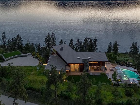5th image of 180 Sheerwater Ct #10