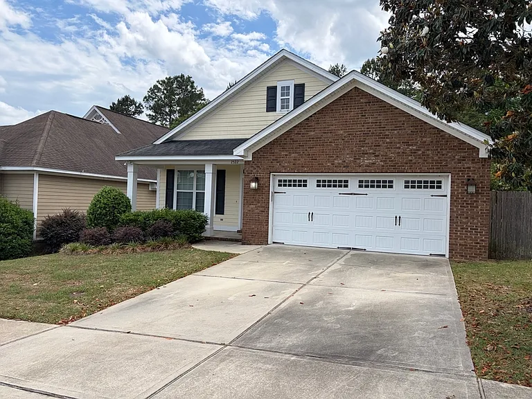 2522 Manassas Way — Photo 2
