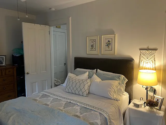 1 bed, 730 sqft, $1,950 — Photo 2