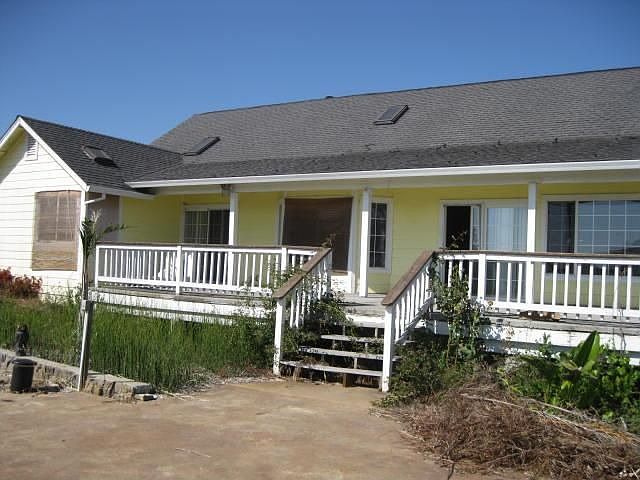 2nd image of 816 Corona Rd