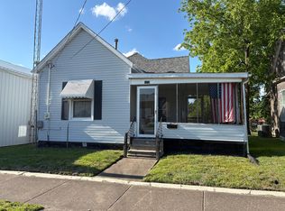 1614 Pine St, Murphysboro, IL 62966
