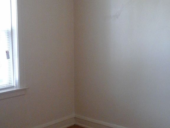 3rd image of 9001 S Elizabeth St #1