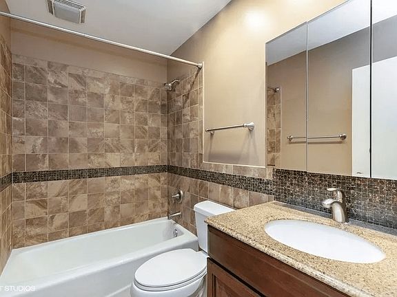 2nd image of 125 Acacia Cir Unit 611