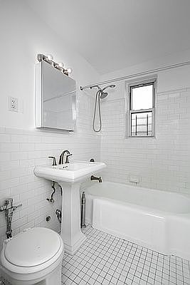 5th image of 67-14 108th St #6G