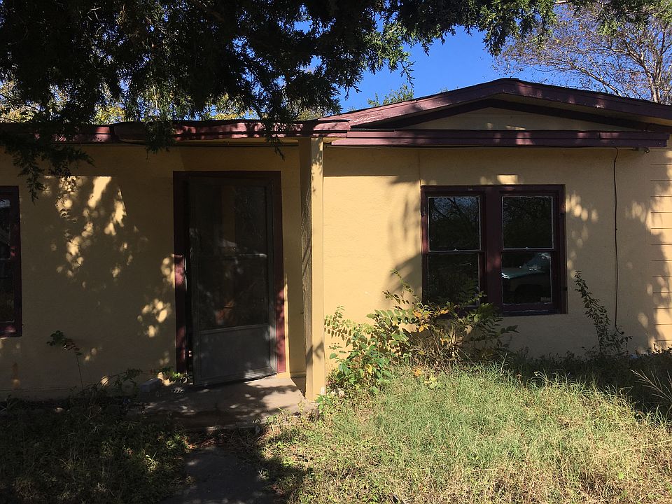 1st image of 119 Ike St