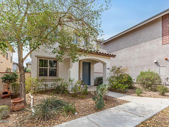 3rd image of 20607 W WHITE ROCK Road