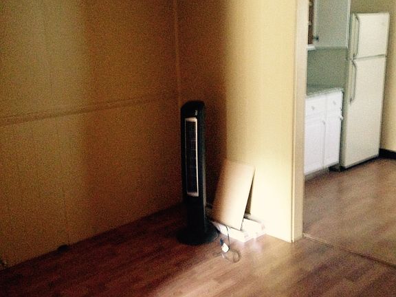 2nd image of 542 Pennsylvania Ave APT D