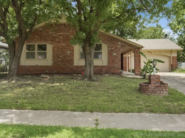 610 N Cedar St, Jenks, OK 74037