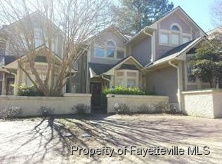 727 Victorian Pl, Fayetteville, NC 28301