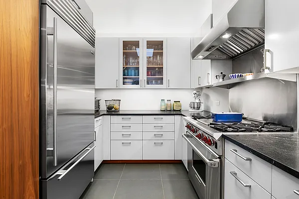Sold by Compass | media 8