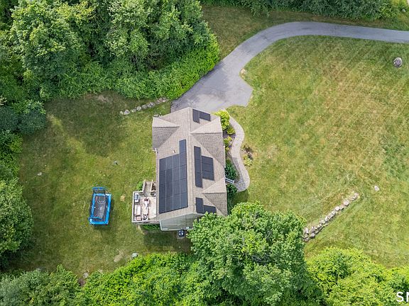 5th image of 122 Uconn Drive