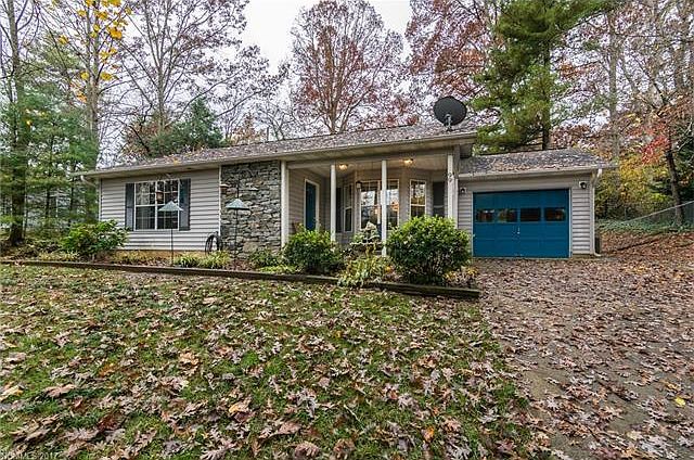 1st image of 99 Amelia Dr