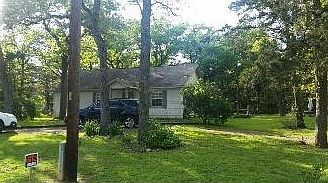 2nd image of 116 Moccasin Bend Dr