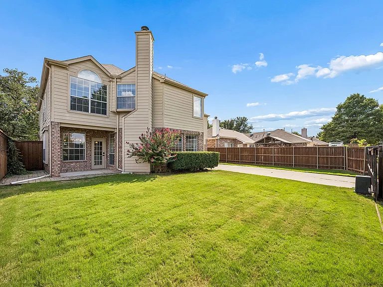 11002 Brandenberg Dr — Photo 30