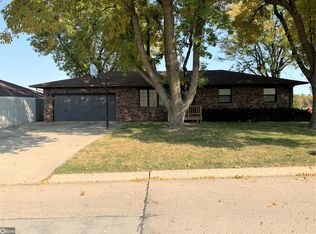 1004 W 21st St, Carroll, IA 51401