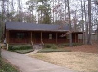 305 E University Dr, Auburn, AL 36832