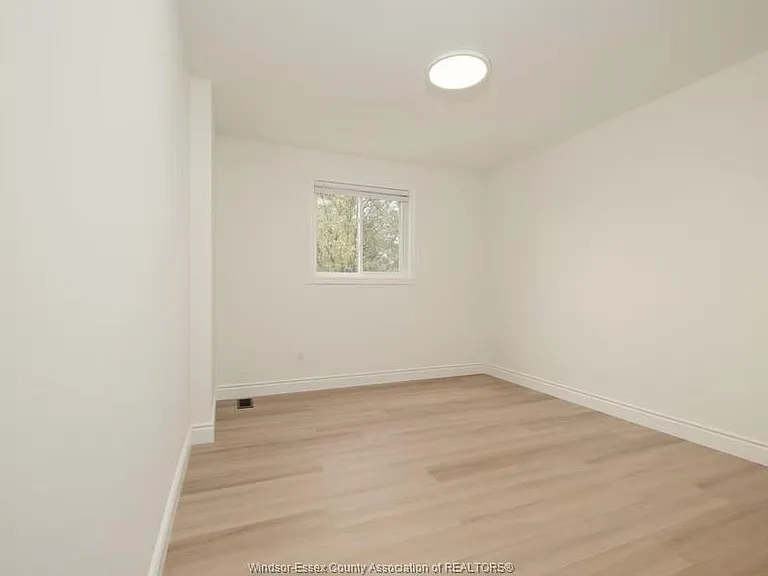 1662 Fieldcrest Ln — Photo 9