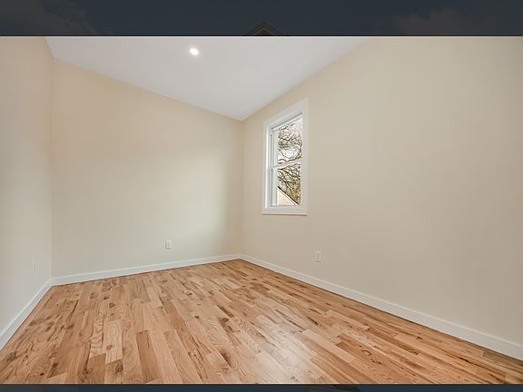 4th image of 220-11 139th Ave #2