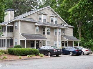 1512 Oakridge Ct, Decatur, GA 30033