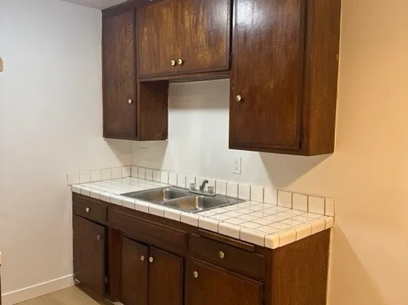 918 Euclid Ave APT 7, Long Beach, CA 90804