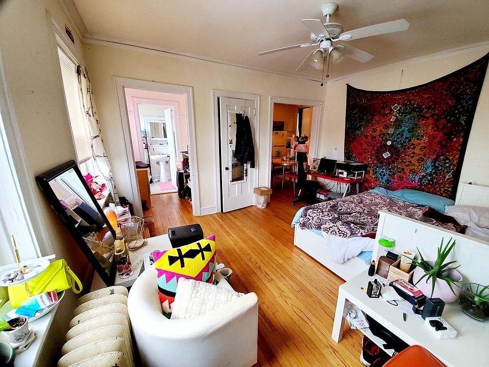 1st image of 7600 N Ashland Ave #1