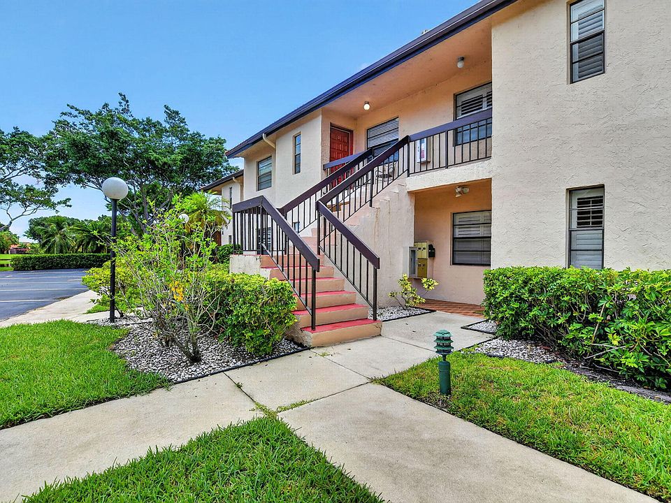 1st image of 9287 VISTA DEL LAGO #13 D