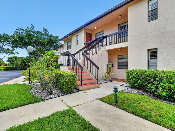 9287 VISTA DEL LAGO #13 D, Boca Raton, FL 33428