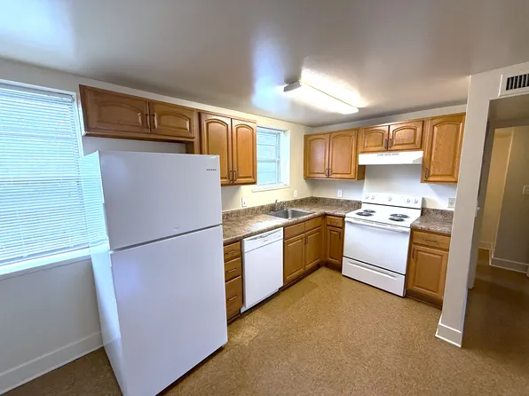 1404 Maiden Ln SW APT 81, Roanoke, VA 24015
