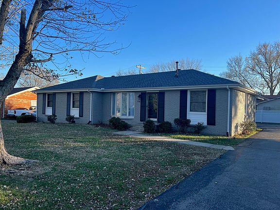 2nd image of 2136 Memorial Dr