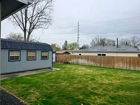 702 S Carmen Ln — Photo 16