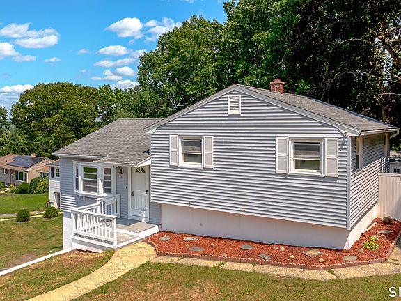 2nd image of 267 Bamford Avenue
