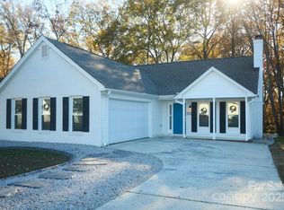 2907 Ashecroft Dr, Indian Trail, NC 28079