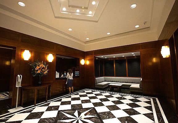 3rd image of 45 W 67th St APT 14A