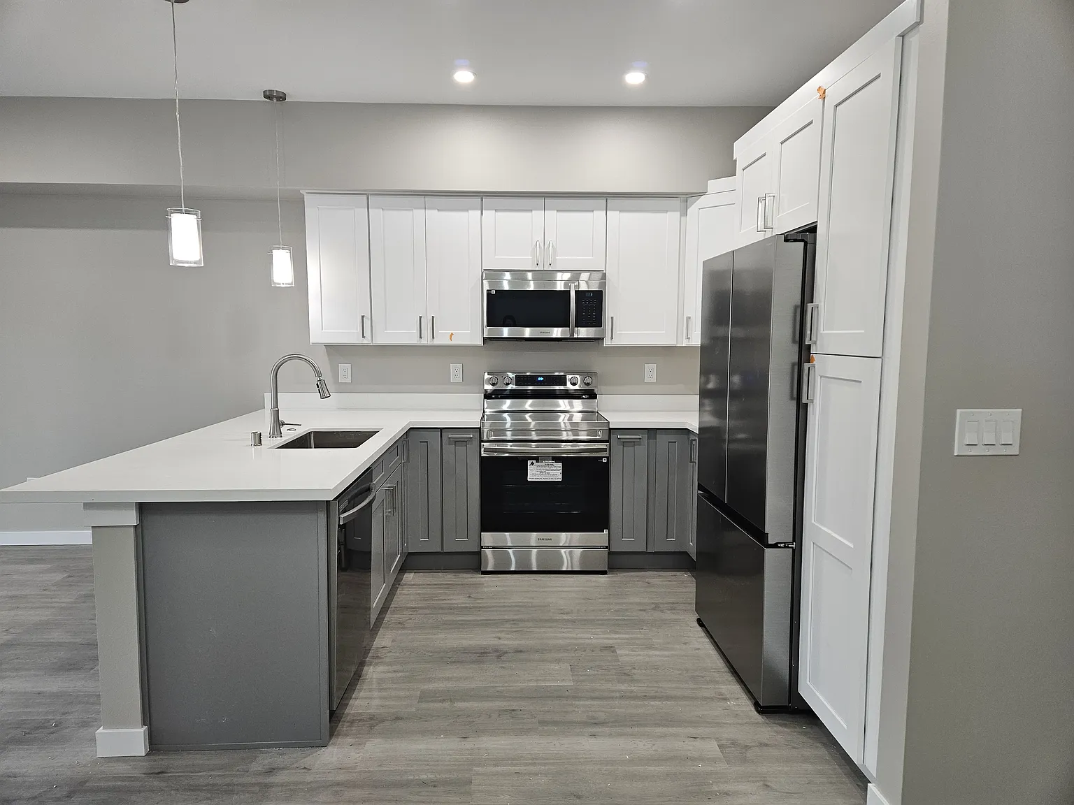 3 bed, 2.5 bath, 1500 sqft, $2,850 — Photo 4