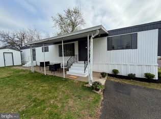 6211 Foster Dr, Morrisville, PA