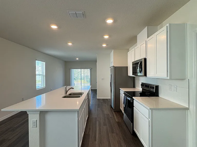 6131 Galloping Dr — Photo 13