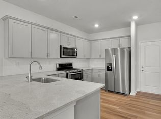 4032 Harmony Hills Dr, Matthews, NC 28104