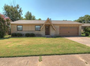 11428 E 36th St S, Tulsa, OK 74146