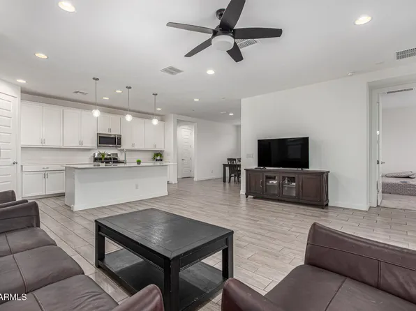 4135 E SAGEBRUSH Street, Gilbert, AZ 85296