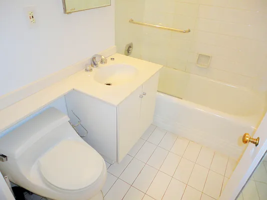 Rented by McDonagh Real Estate | media 15