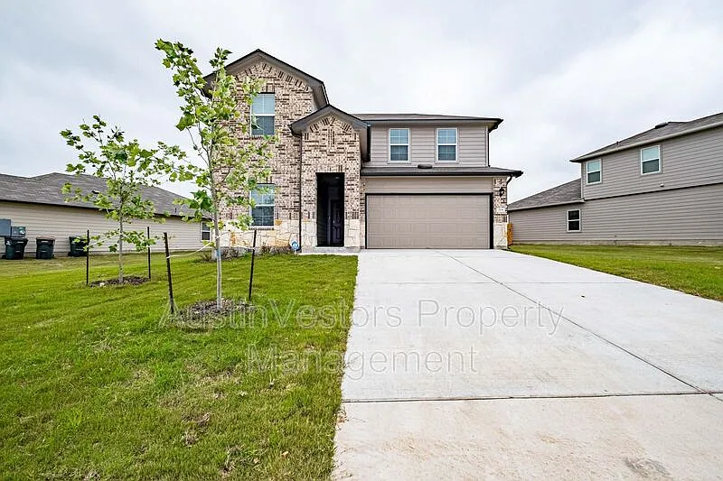 Cottonwood Creek — Photo 1